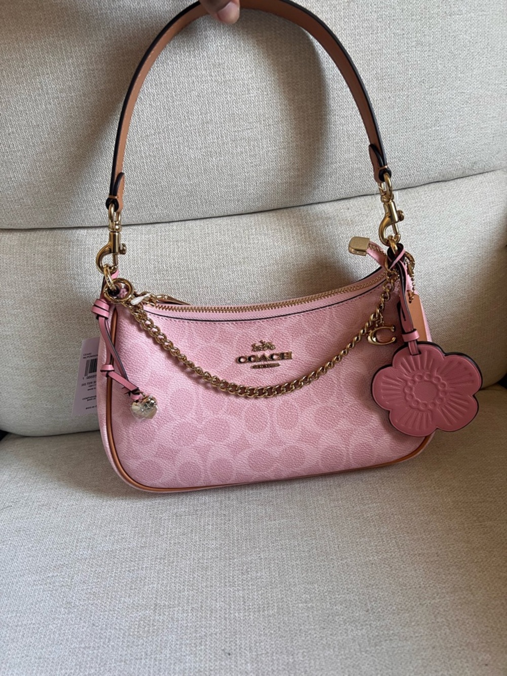 Coach Teri Shoulder Bag in Powder Pink - Picture 3 of 5